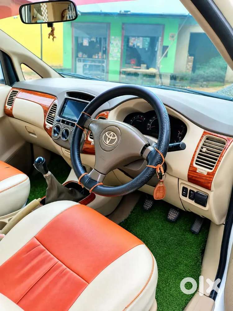 Toyota Innova Gx 2006 Well Maintained Car