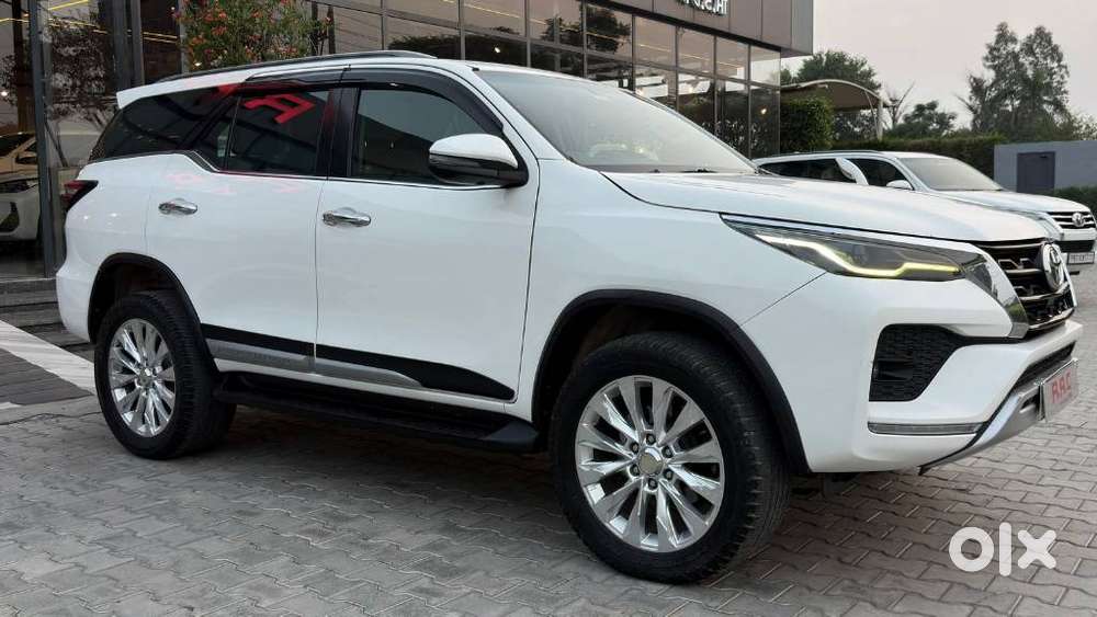 Toyota Fortuner 4x2 At 2.8 Diesel, 2021, Diesel
