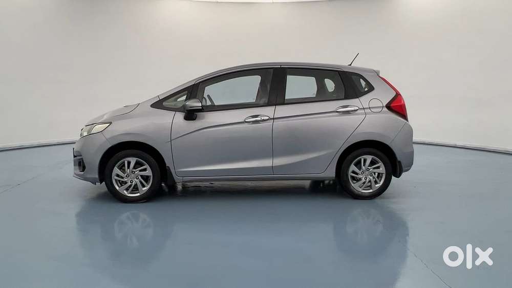 Honda Jazz [2020-2023] 1.2 Vx I-vtec Mt, 2022, Petrol