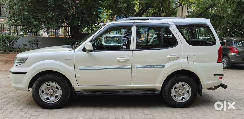 Tata Safari Storme [2015-2019] 2.2 Ex 4x2, 2017, Diesel