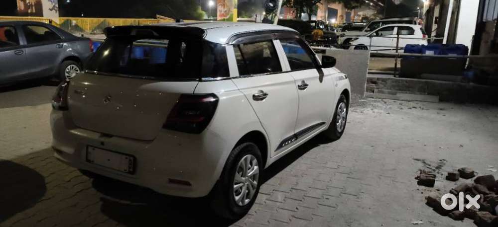 Maruti Suzuki New-gen Swift Lxi, 2025, Petrol