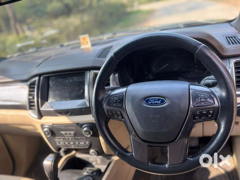 Ford Endeavour 3.2 Titanium 4x4 At, 2016, Diesel