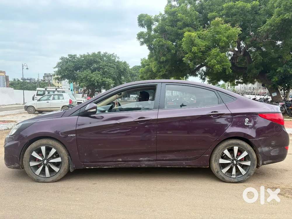 Hyundai Verna 2012 Diesel Manual