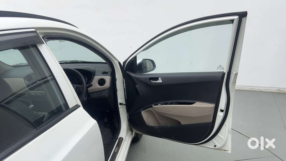 Hyundai Grand I10 1.2 Kappa Sportz, 2015, Petrol