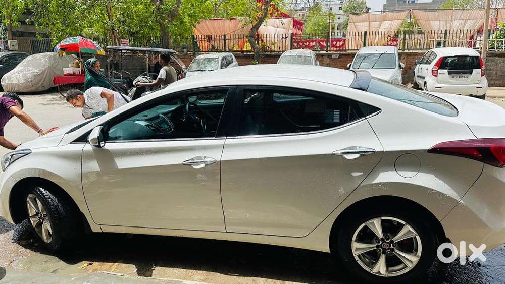 Hyundai Neo Fluidic Elantra 2015 Petrol Well Maintained