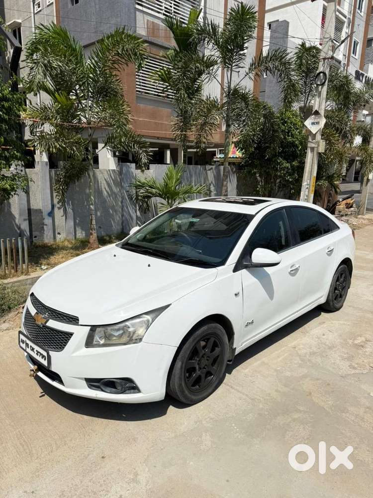 Chevrolet Cruze 2011 Diesel Well Maintained