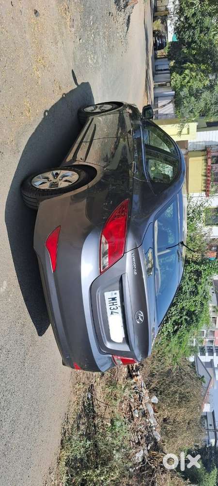 Hyundai Fluidic Verna 2015