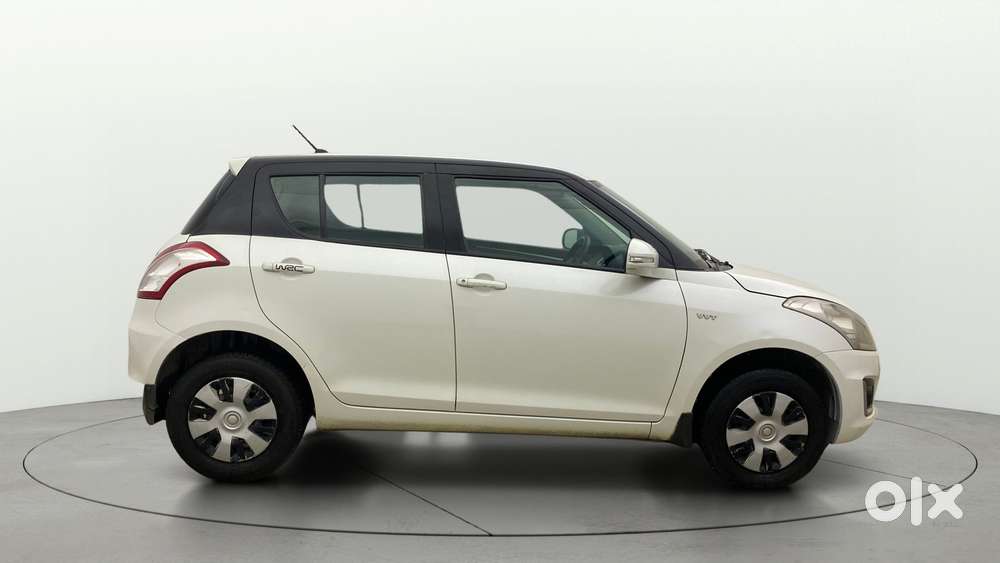 Maruti Suzuki Swift Vxi, 2016, Petrol