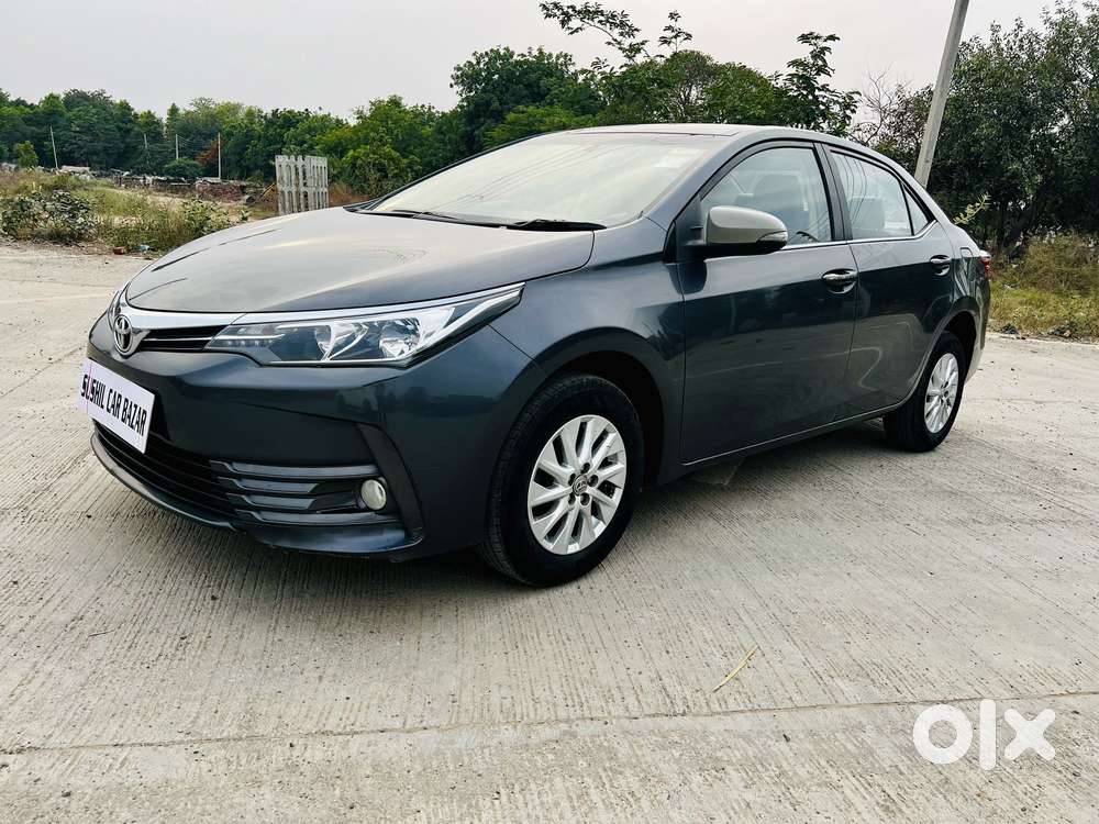 Toyota Corolla Altis 1.8 G, 2018, Petrol