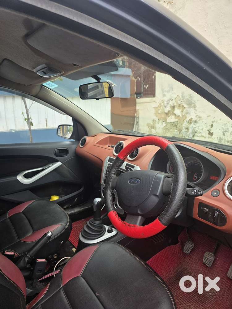 Ford Figo Petrol 2010