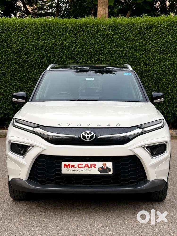 Toyota Urban Cruiser Hyryder 1.5 V Hybrid, 2023, Petrol