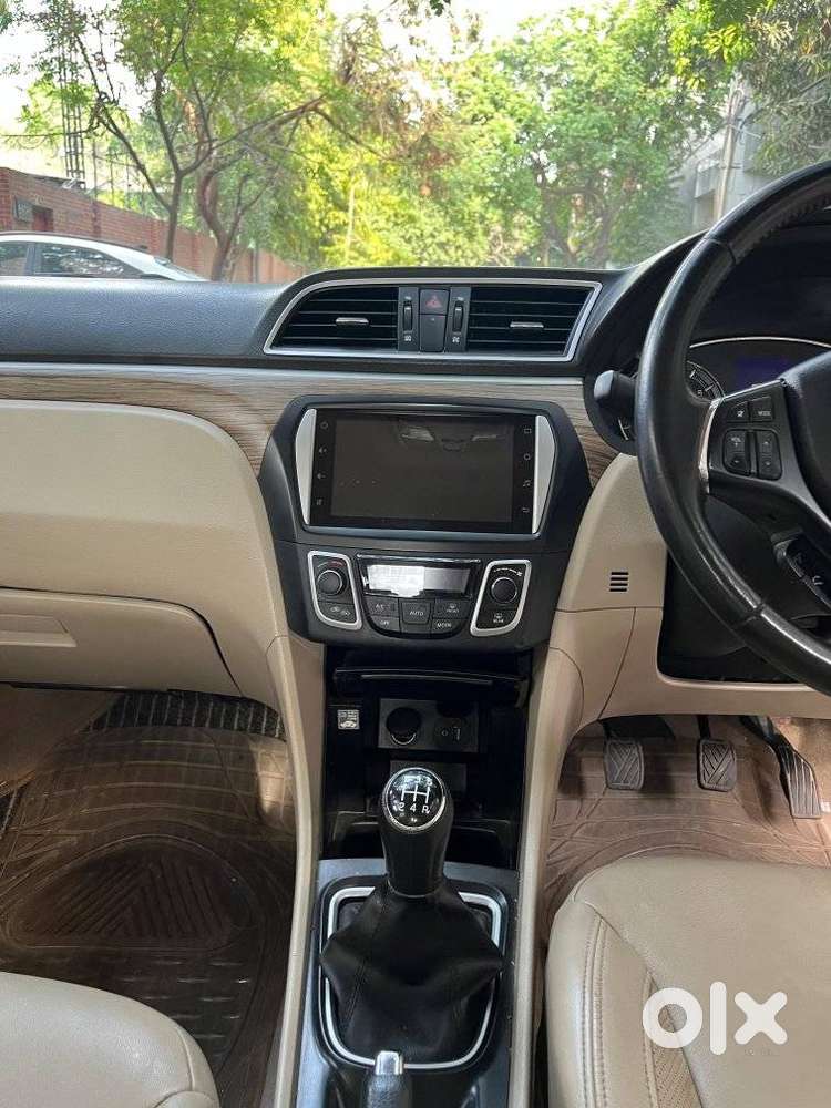Maruti Suzuki Ciaz Smart Hybrid Alpha , 2022, Petrol