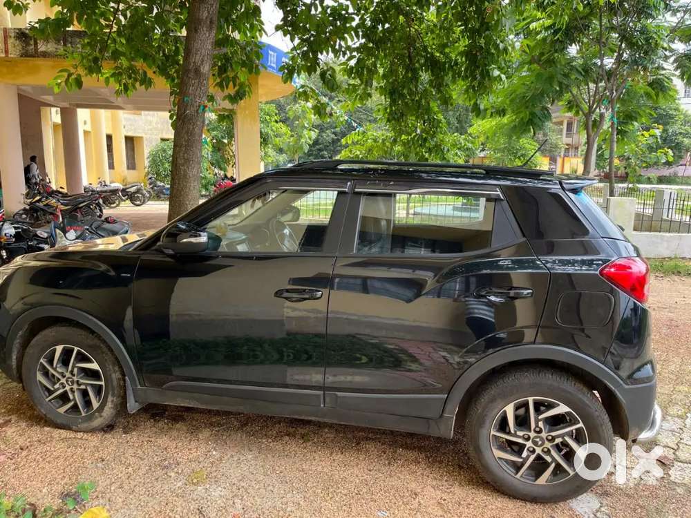 Mahindra Xuv300 2023 Petrol 11879 Km Driven