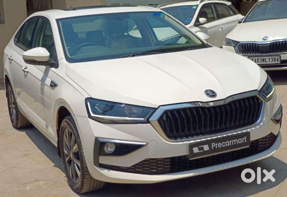 Skoda Slavia 1.0 Tsi Style At, 2024, Petrol