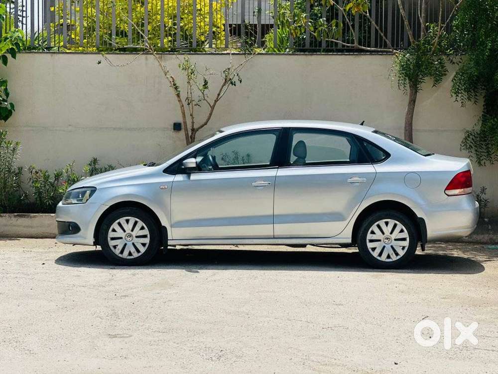 Volkswagen Vento 1.2 Tsi Comfortline At, 2015, Petrol
