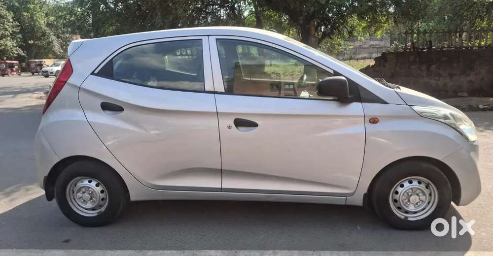 Hyundai Eon 2011 Petrol 15000 Km Driven