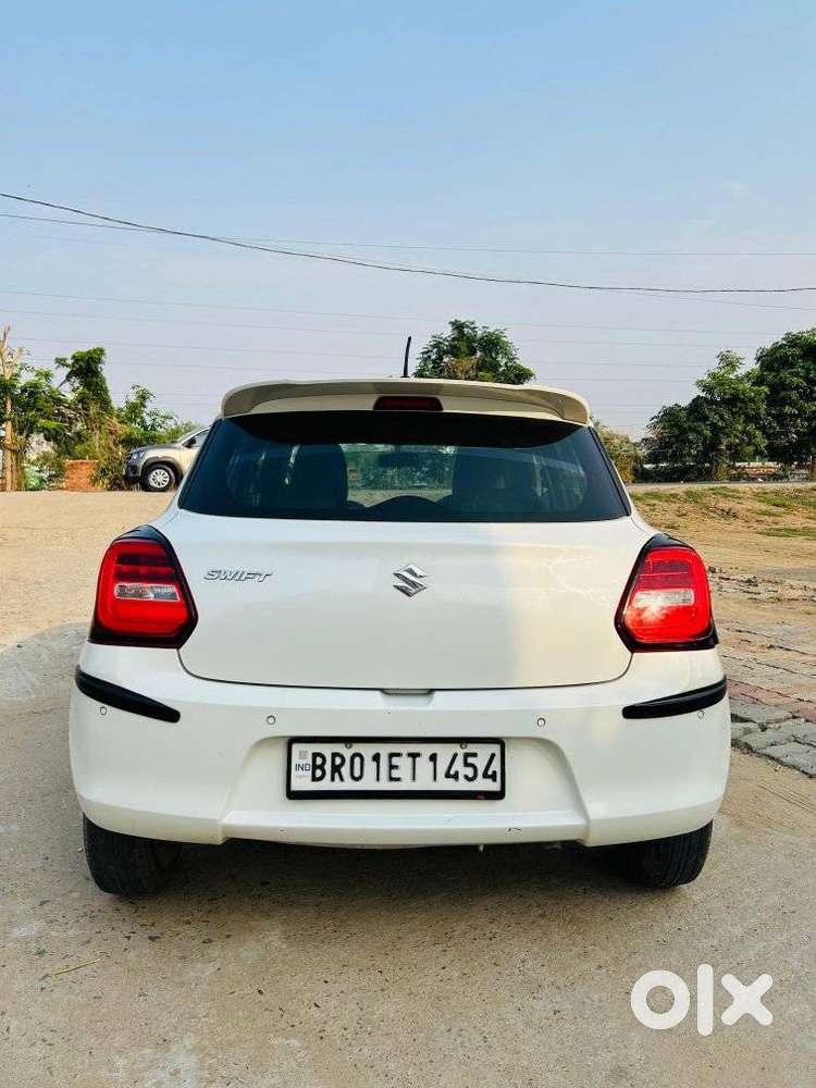 Maruti Suzuki Swift Vxi + Manual, 2020, Petrol