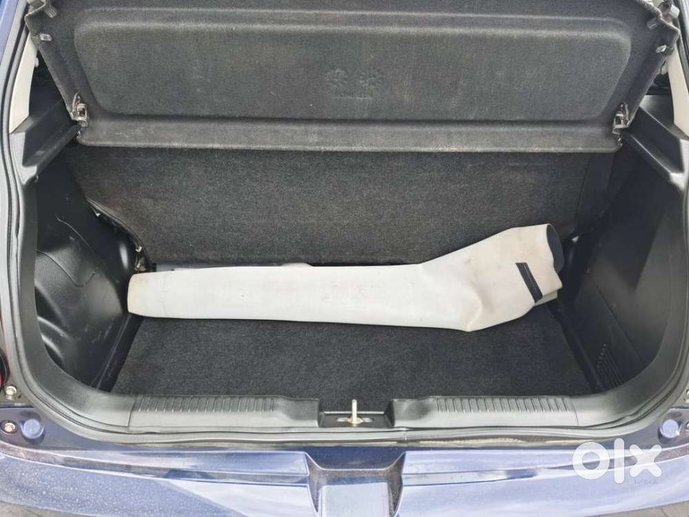 Maruti Suzuki Swift Vvt Vxi, 2020, Petrol