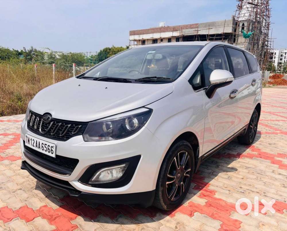 Mahindra Marazzo, 2018, Diesel