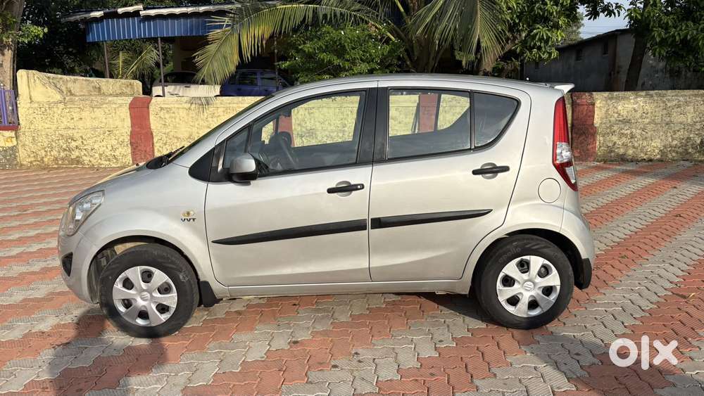 Maruti Suzuki Ritz Vxi, 2013, Petrol