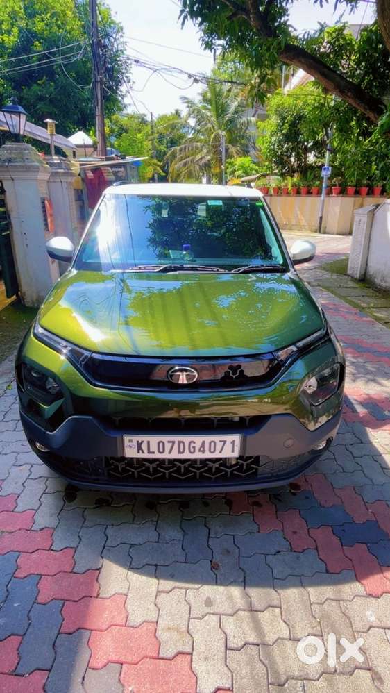 Tata Punch Petrol 2025