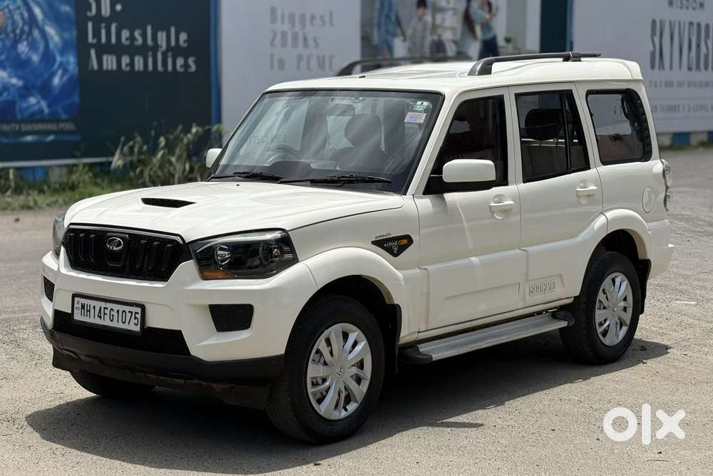 Mahindra Scorpio S4, 2015, Diesel