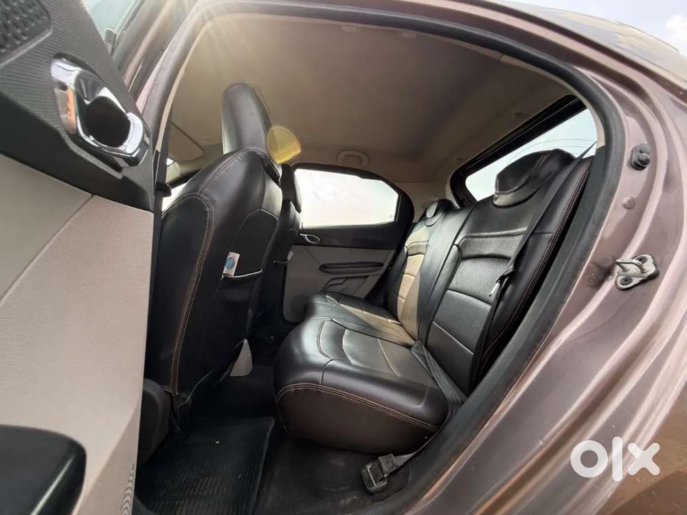 Tata Tiago Xza, 2018, Petrol