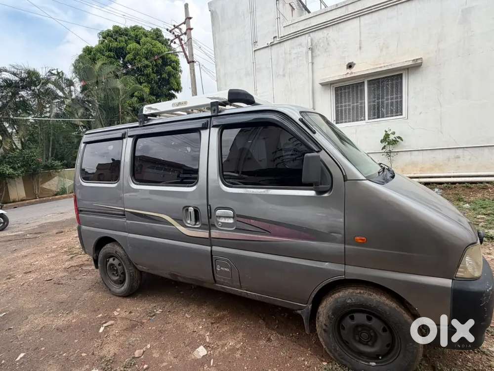 Maruti Suzuki Eeco 2011