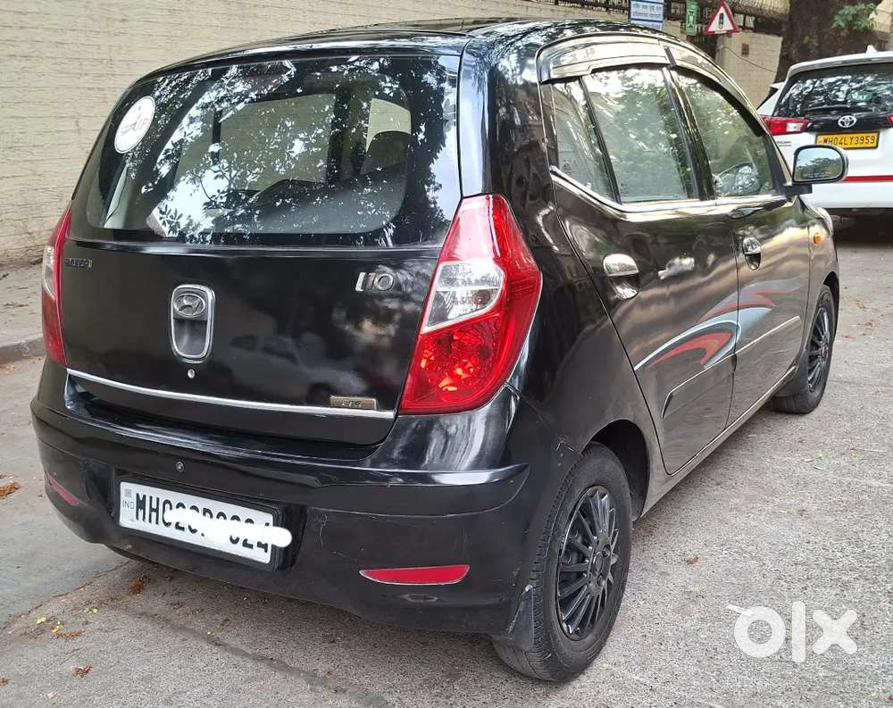 Hyundai I10 Cng+petrol Model 2012 July Month