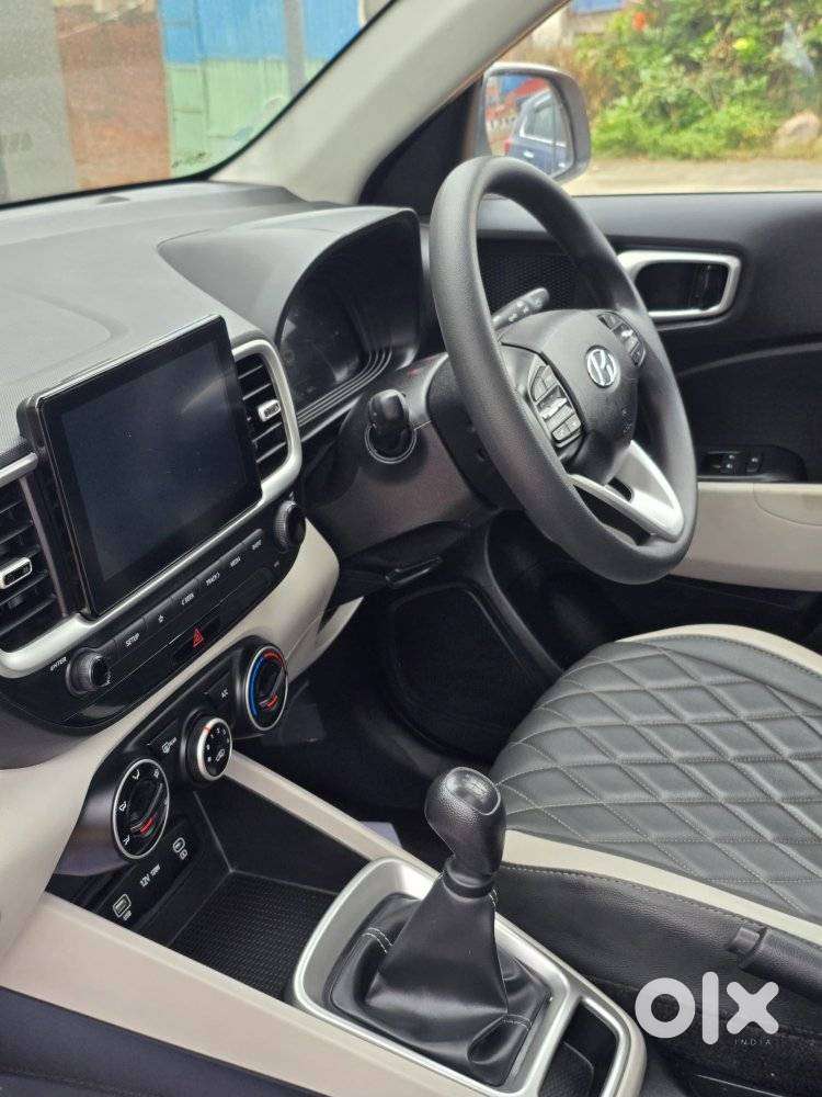 Hyundai Venue 1.2 S (o), 2025, Petrol