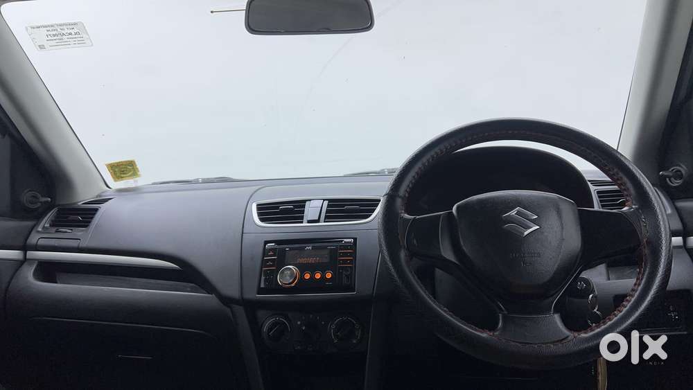 Maruti Suzuki Swift 1.2 Lxi (o), 2017, Petrol
