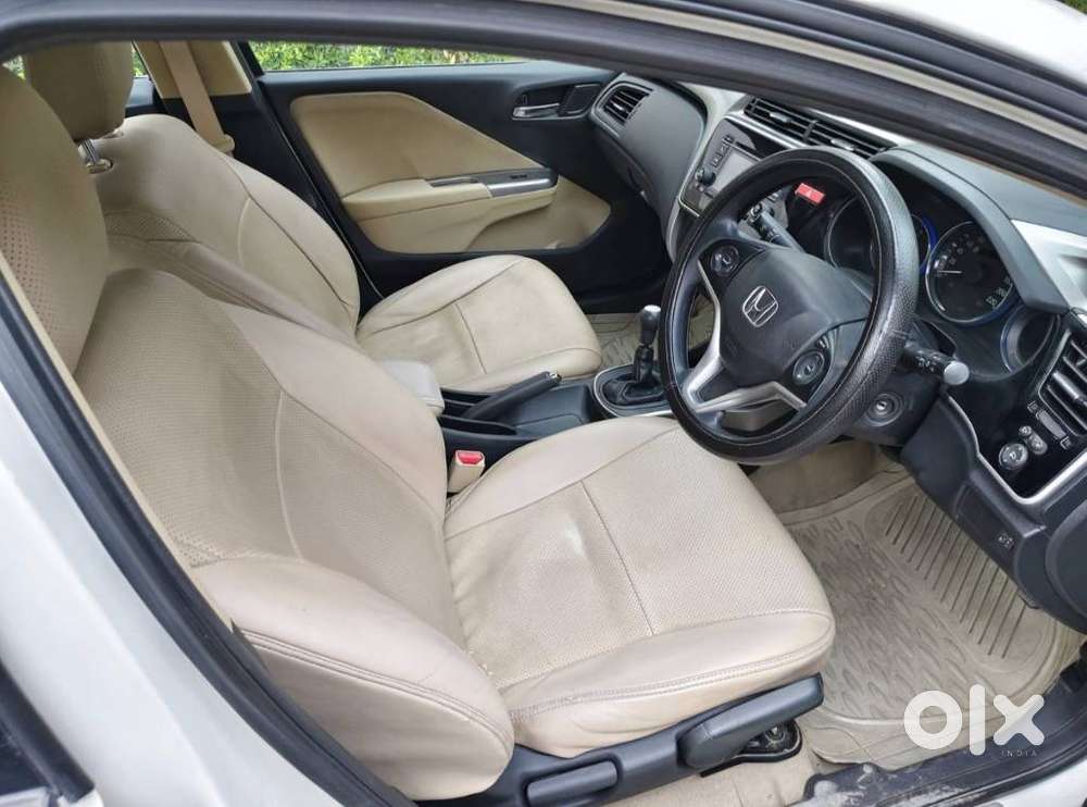 Honda City V Mt Exclusive, 2015, Petrol