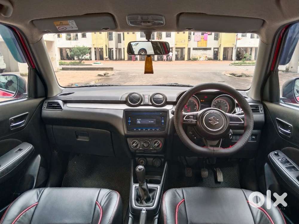 Maruti Suzuki Swift Vxi Optional, 2022, Petrol