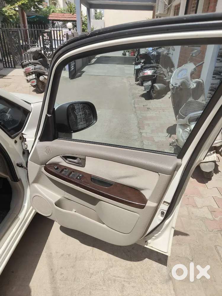 Maruti Suzuki Sx4 2010 Petrol 69800 Km Driven , First Owner