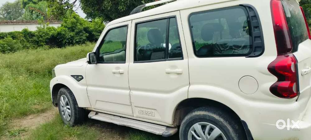 Mahindra Scorpio Diesel 2020 Manual