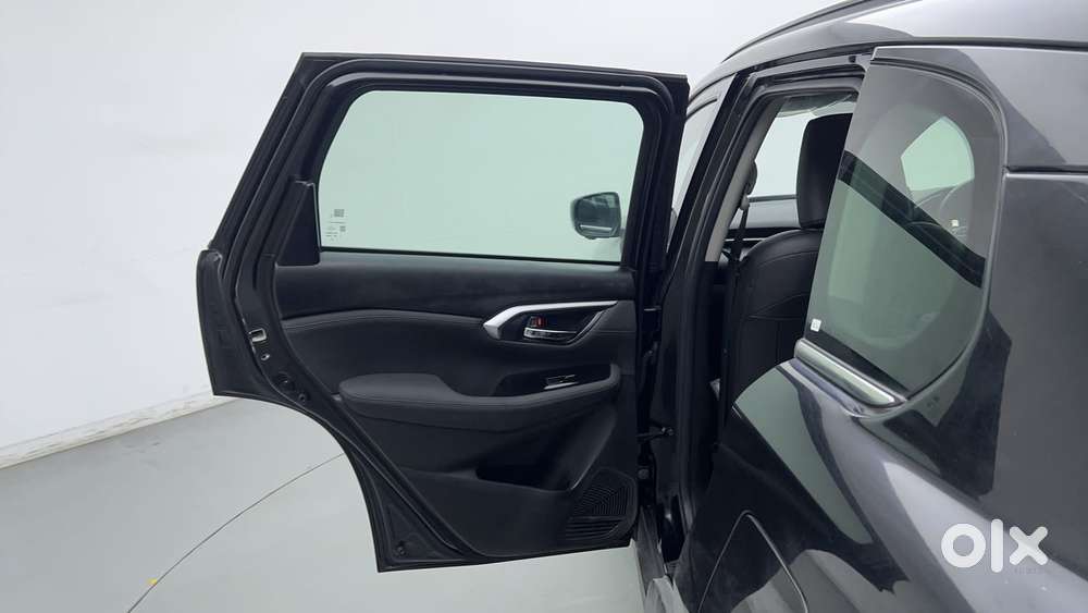 Toyota Urban Cruiser Hyryder 1.5 V Neo Drive, 2023, Petrol