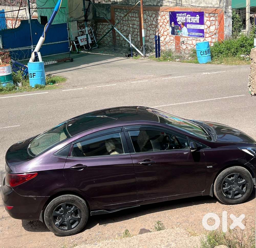 2012 Hyundai Fluidic Verna
