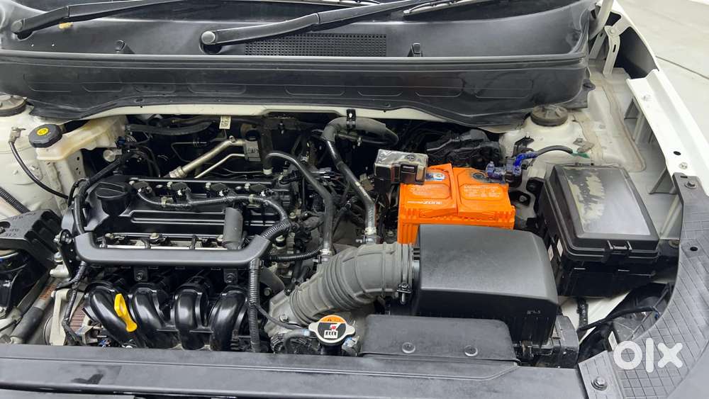 Hyundai Venue 1.2 S (o), 2022, Petrol