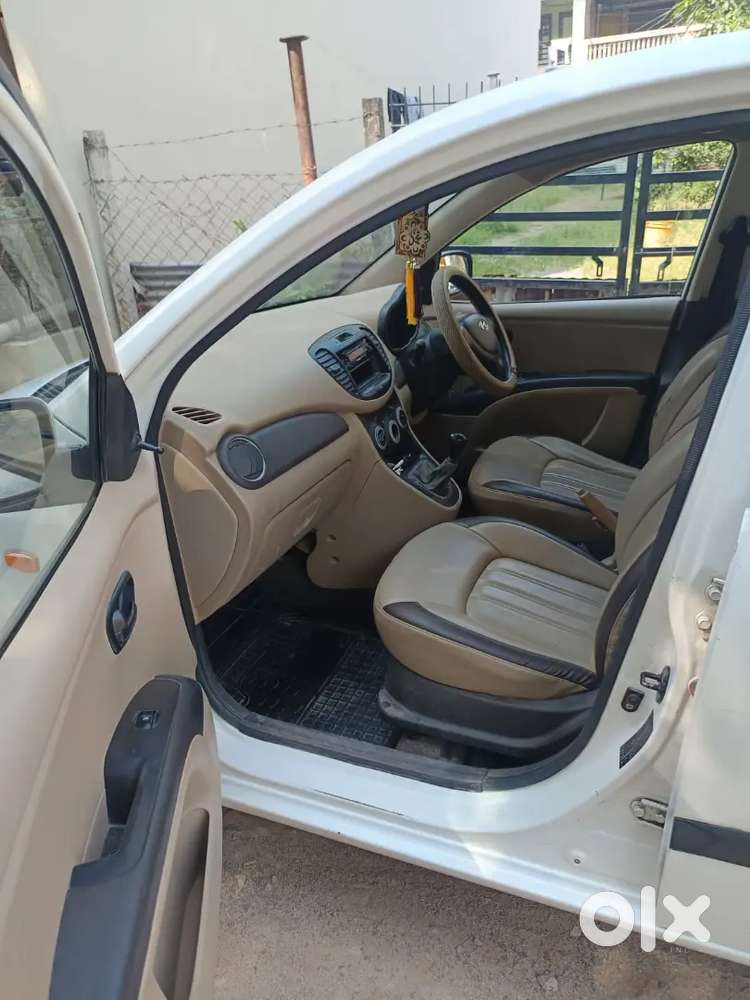 Hyundai I10 Sportz 2010 Car