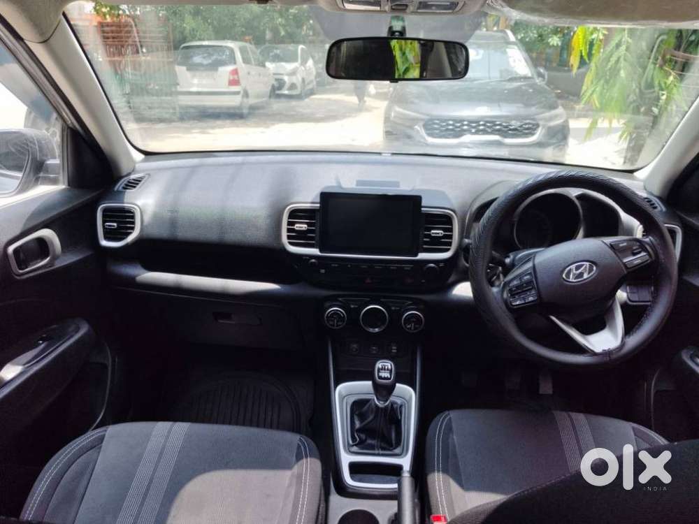 Hyundai Venue Sx Mt, 2020, Petrol