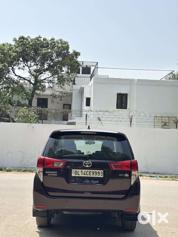 Toyota Innova Crysta 2.8 Zx At 7 Seater, 2019, Diesel