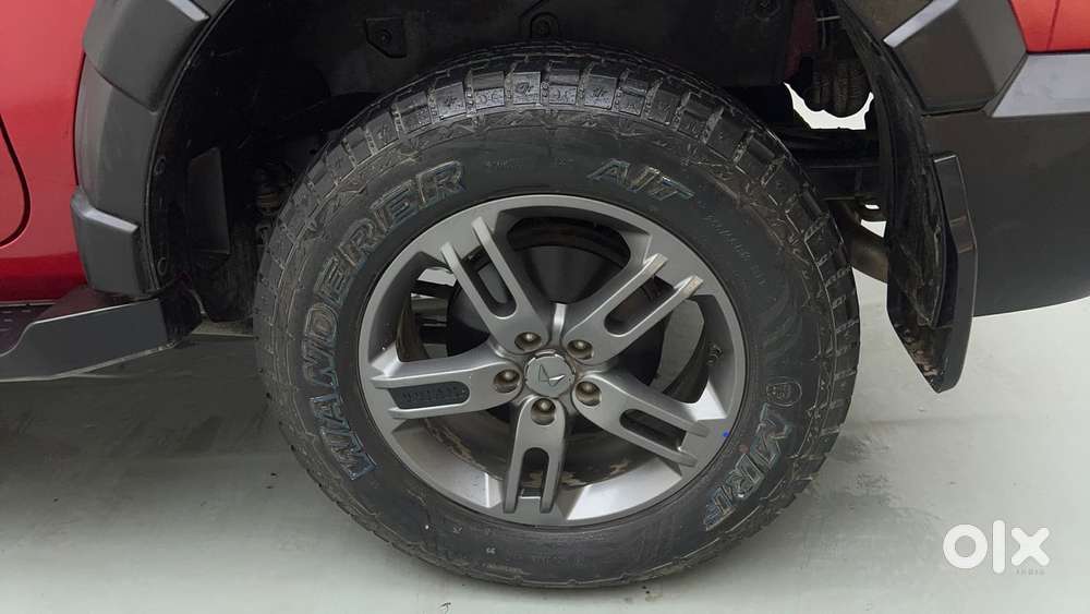 Mahindra Thar Lx Hard Top Petrol Mt 4wd, 2022, Petrol