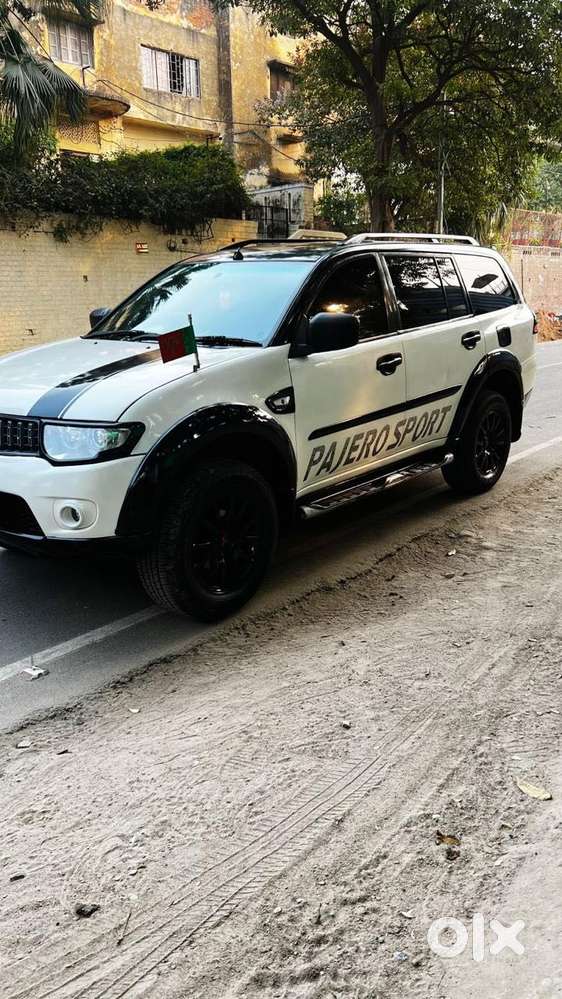 Mitsubishi Pajero Sport 2.5 Manual, 2014, Diesel