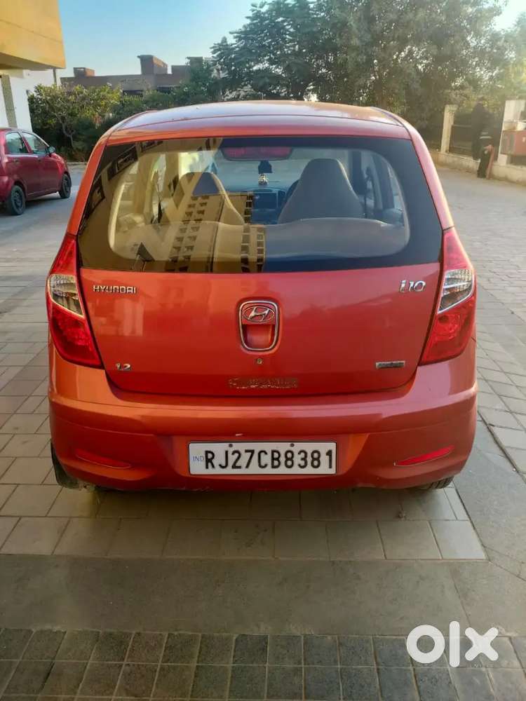 Hyundai I10 Sportz Petrol 2011