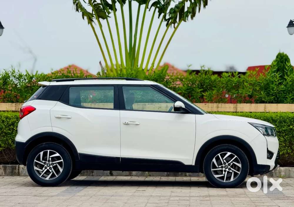 Mahindra Xuv300 W8 Option Diesel, 2022, Diesel