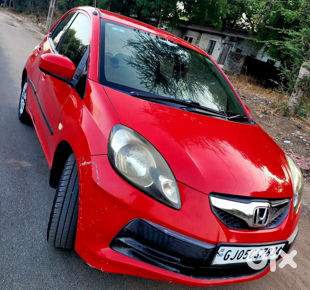 Honda Brio 2012 Petrol Well Maintained