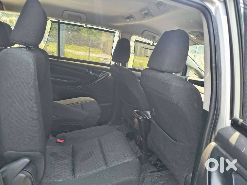 Toyota Innova Crysta 2.8 Gx At 7 Str, 2019, Petrol