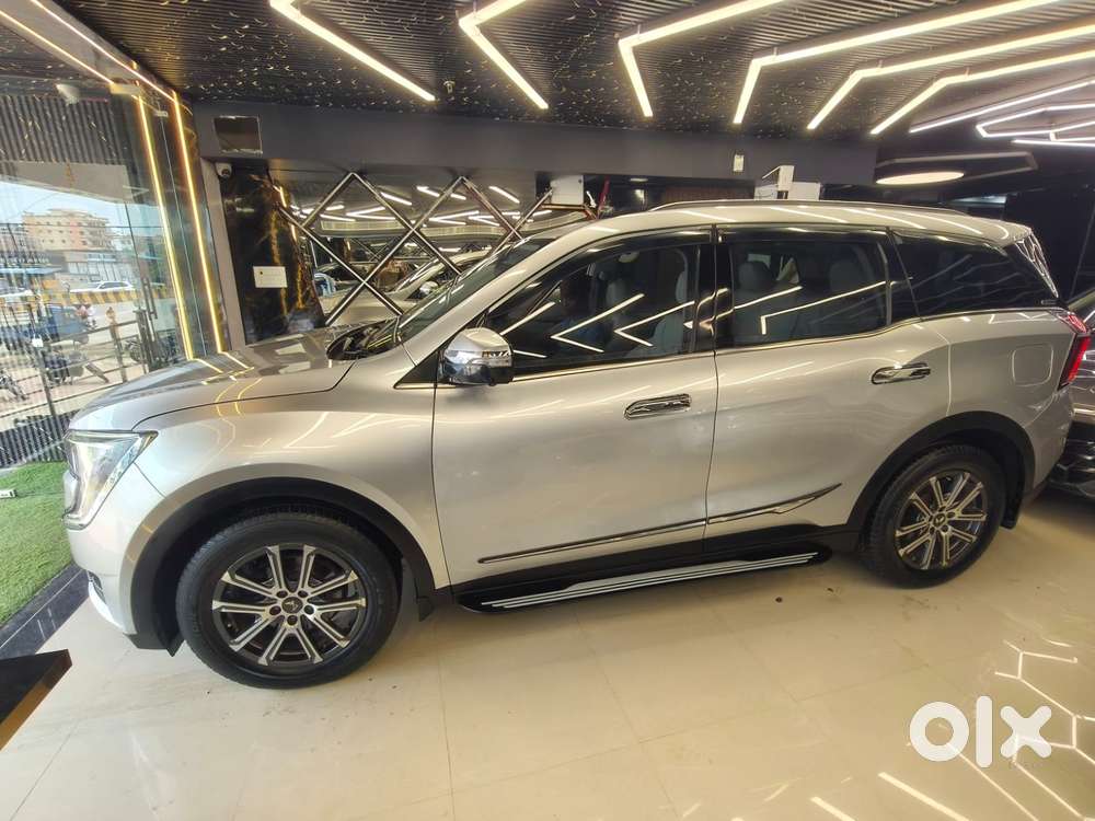 Mahindra Xuv700 2.2 Ax 7 Diesel Mt Luxury Pack Str, 2023, Diesel
