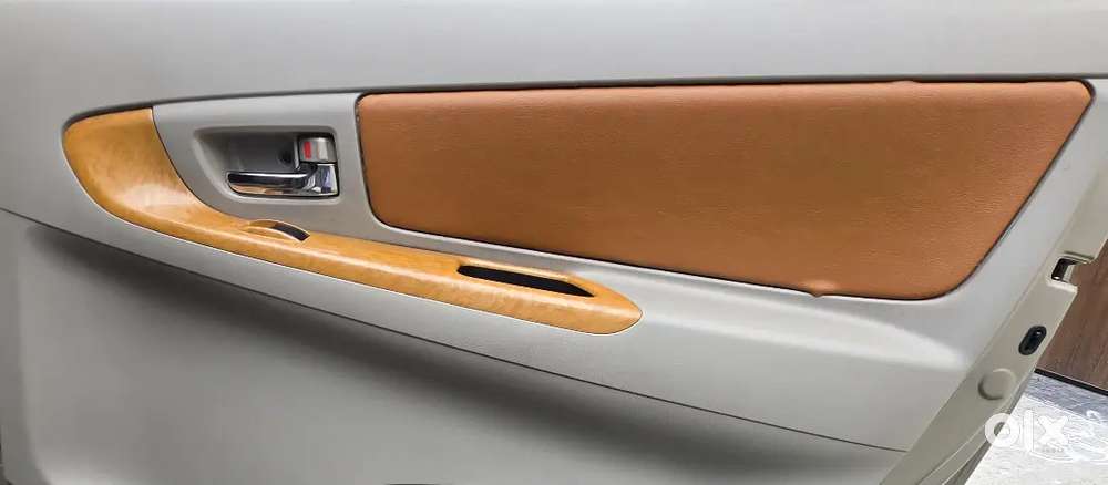 2011 Toyota Innova Diesel Vx, Just 36000 Kilometers Driven