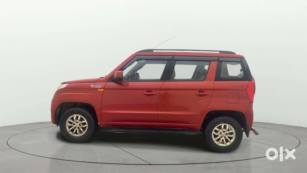 Mahindra Tuv 300 T8 Amt, 2017, Diesel